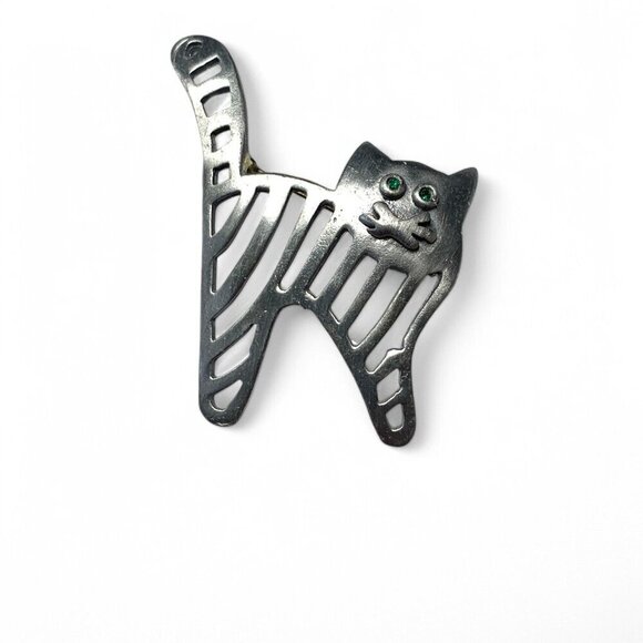Vintage Pewter Ultra Craft Cat Brooch With Green Eyes And Abstract Cutout Design - Picture 6 of 6
